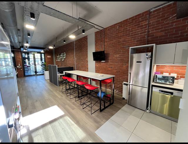 107M² OFFICE TO LET IN OBSERVATORY